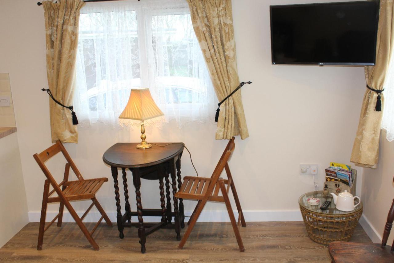 Two Hoots Chalet Mundesley Esterno foto